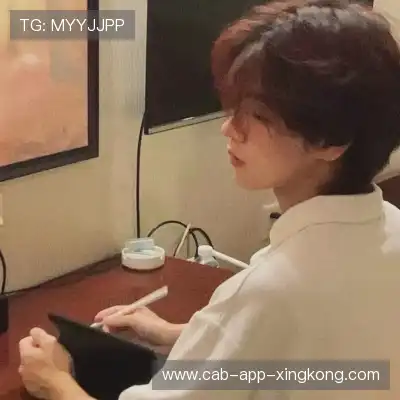 柏朋震